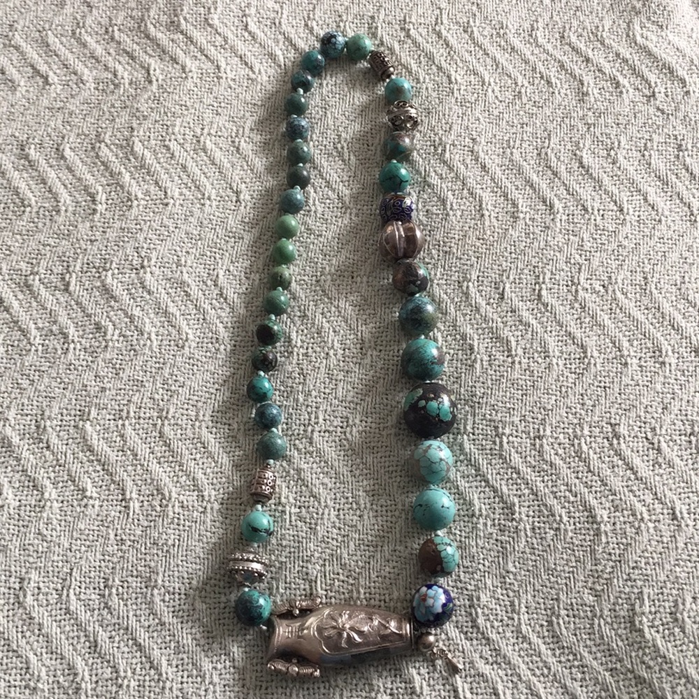 Pretty necklace